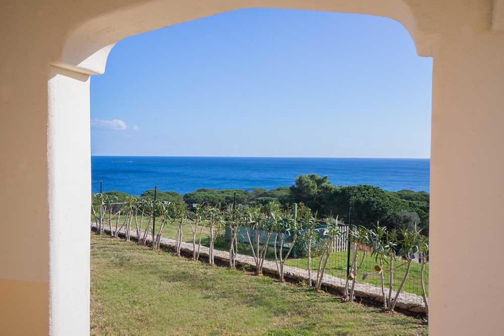 Baia Sant Anna Con Piscina