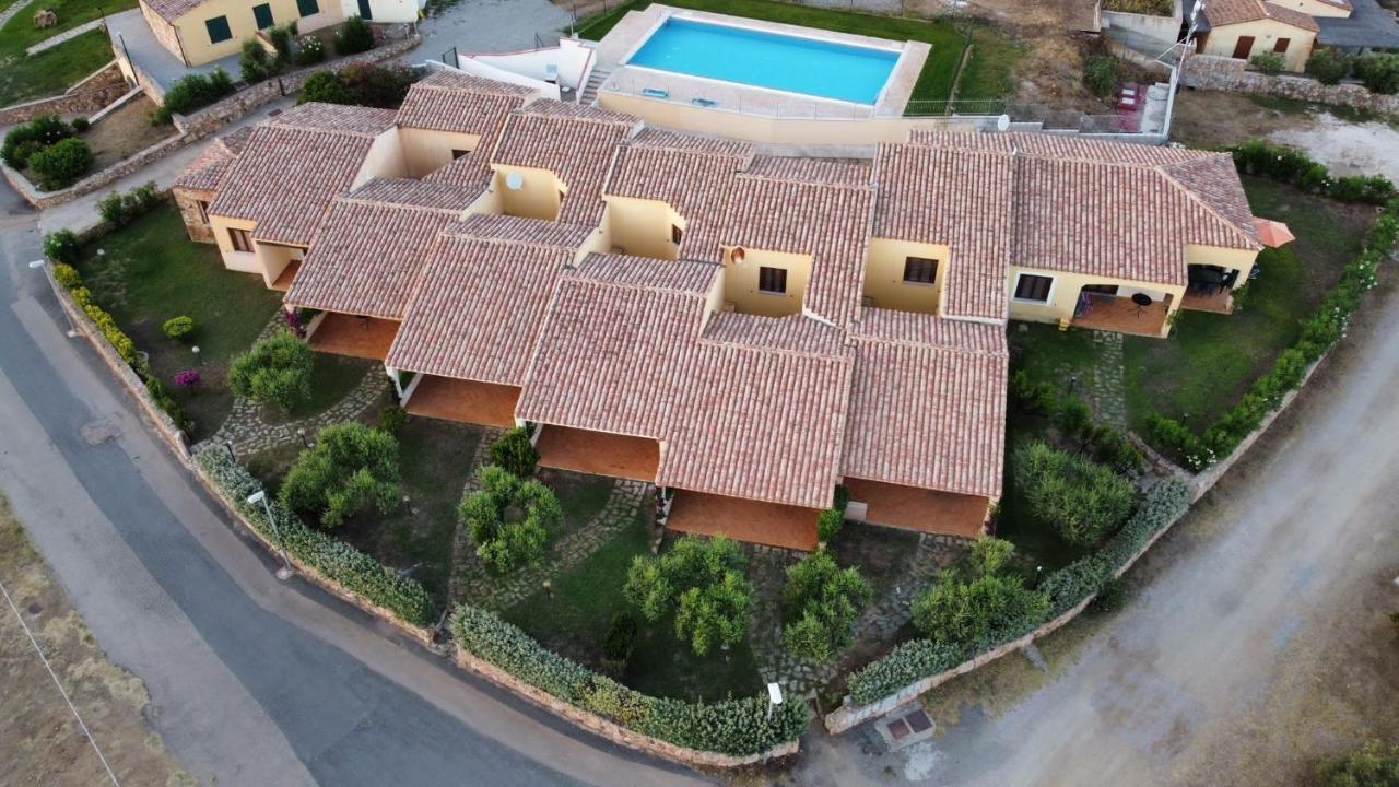 Baia Sant Anna Con Piscina Apartment