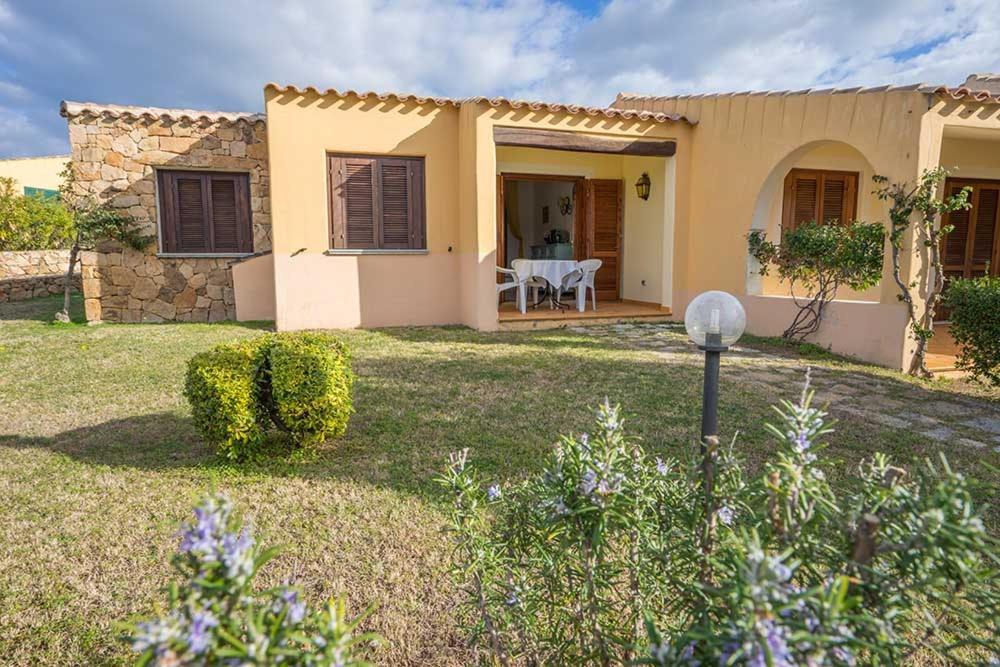 Baia Sant Anna Con Piscina * Tanaunella