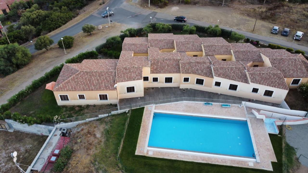 Baia Sant Anna Con Piscina Tanaunella