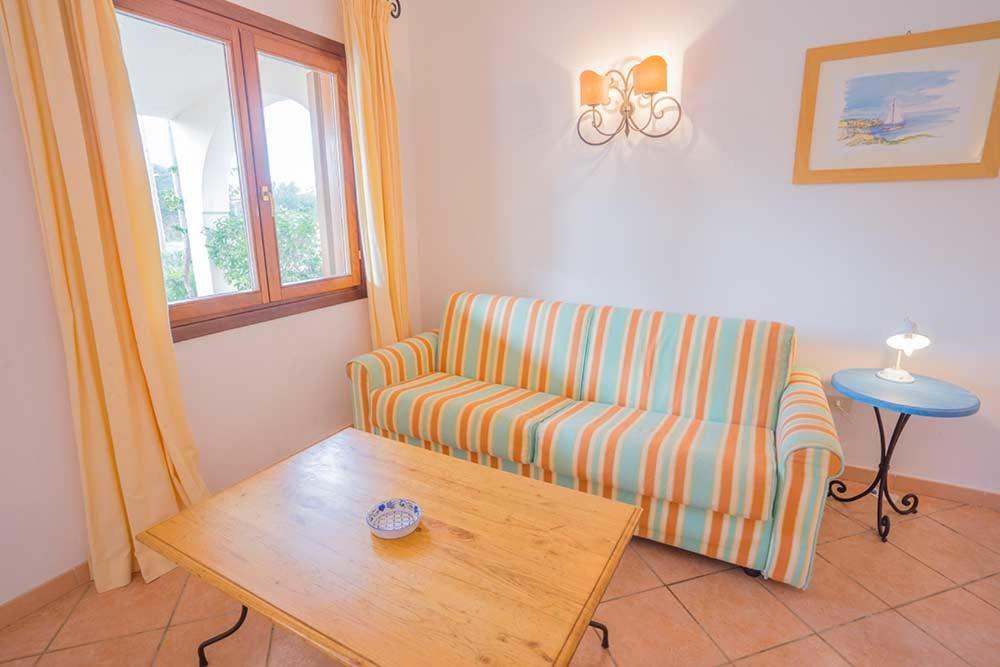 Baia Sant Anna Con Piscina Apartment